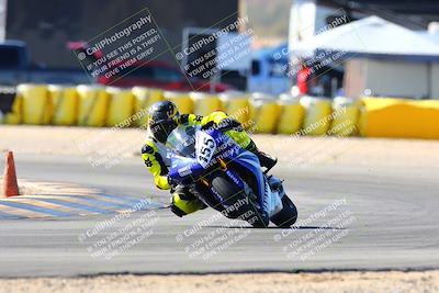 media/Feb-12-2022-SoCal Trackdays (Sat) [[3b21b94a56]]/Turn 2 (1045am)/